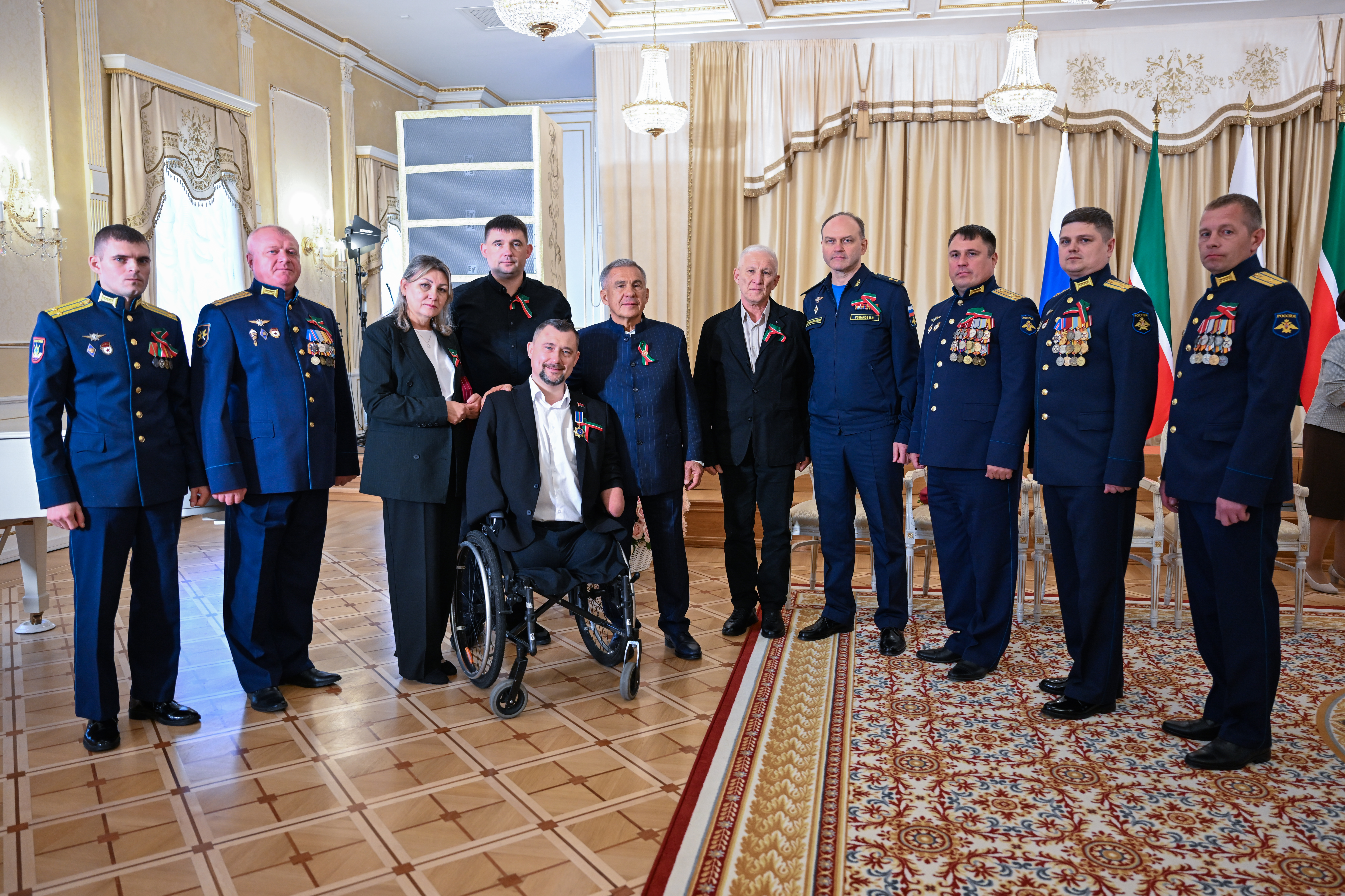 Здесь должно быть описание