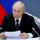 «Это как?»: Путин удивился словам Трутнева о возвращении в Россию активов на 6,2 триллиона