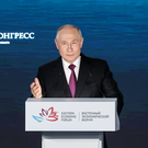 Путин о бюджете России: «Дефицит есть, но он не критичный»