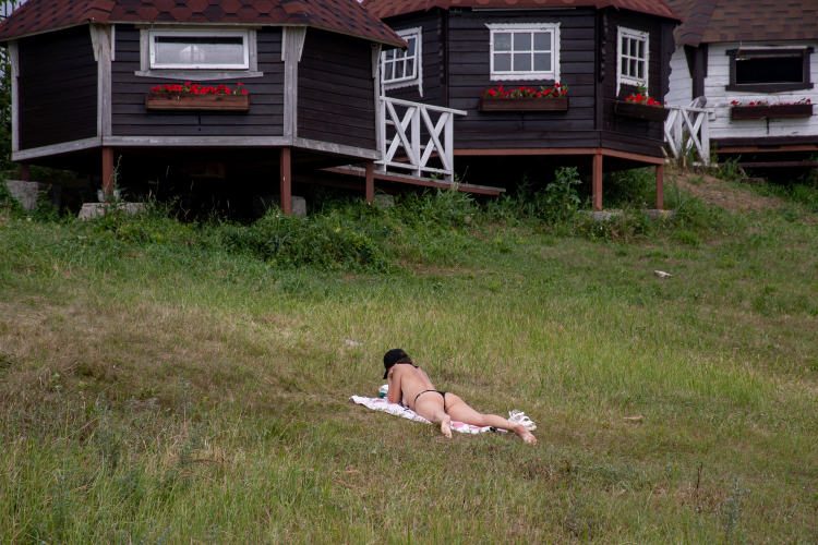 Пляж SunDale Beach Club в Набережных Челнах